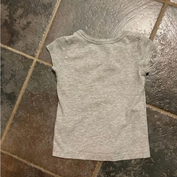 Nike Girls' Grey Logo Tee & Pink Athletic Shorts Set Size 5/6 - Picture 11 of 12